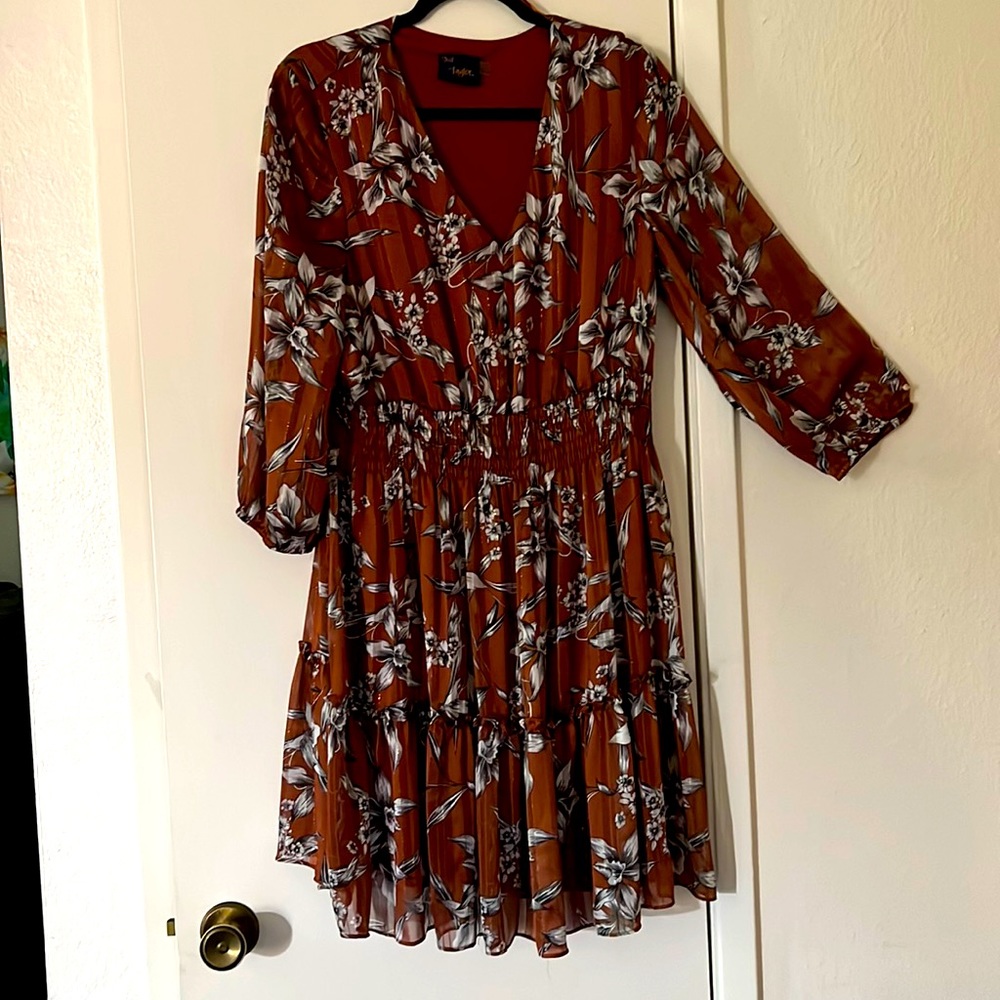 Brown dress